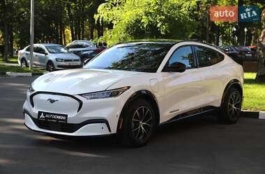 Ford Mustang Mach-E  2022