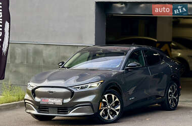 Ford Mustang Mach-E  2023