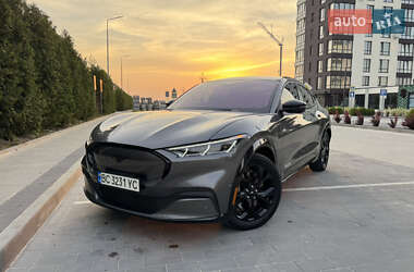 Ford Mustang Mach-E  2023