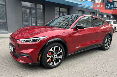 Ford Mustang Mach-E  2021