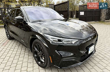 Ford Mustang Mach-E  2023