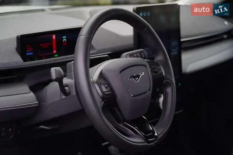 Внедорожник / Кроссовер Ford Mustang Mach-E 2022 в Киеве