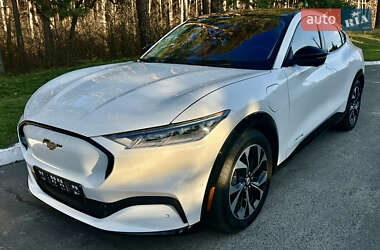 Ford Mustang Mach-E  2022