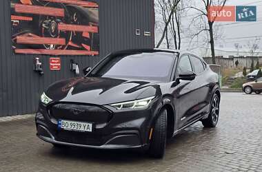 Ford Mustang Mach-E  2022