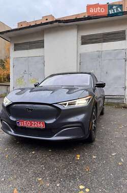 Ford Mustang Mach-E  2021