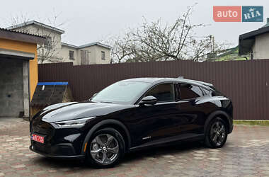 Ford Mustang Mach-E  2021