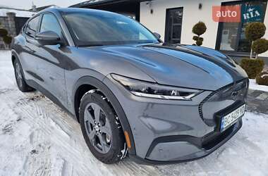 Ford Mustang Mach-E  2021