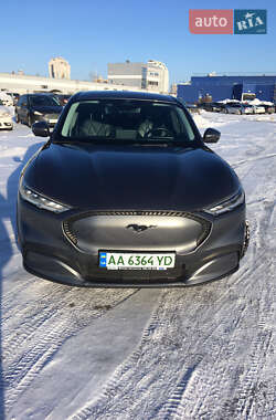 Ford Mustang Mach-E  2021