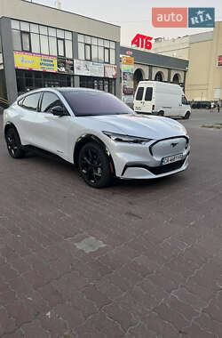 Ford Mustang Mach-E  2022
