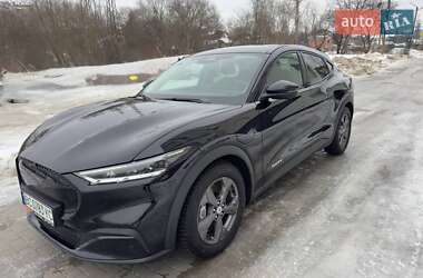 Ford Mustang Mach-E  2021