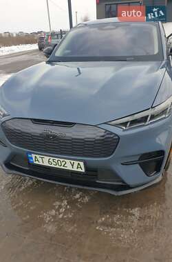 Ford Mustang Mach-E  2024