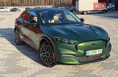 Ford Mustang Mach-E  2024