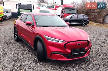 Ford Mustang Mach-E  2021