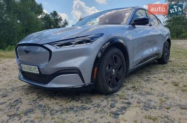 Ford Mustang Mach-E  2022