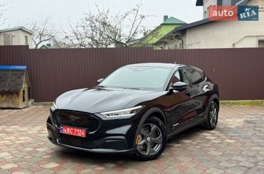 Ford Mustang Mach-E  2021