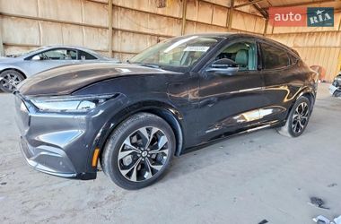 Ford Mustang Mach-E  2022