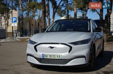 Ford Mustang Mach-E 2023