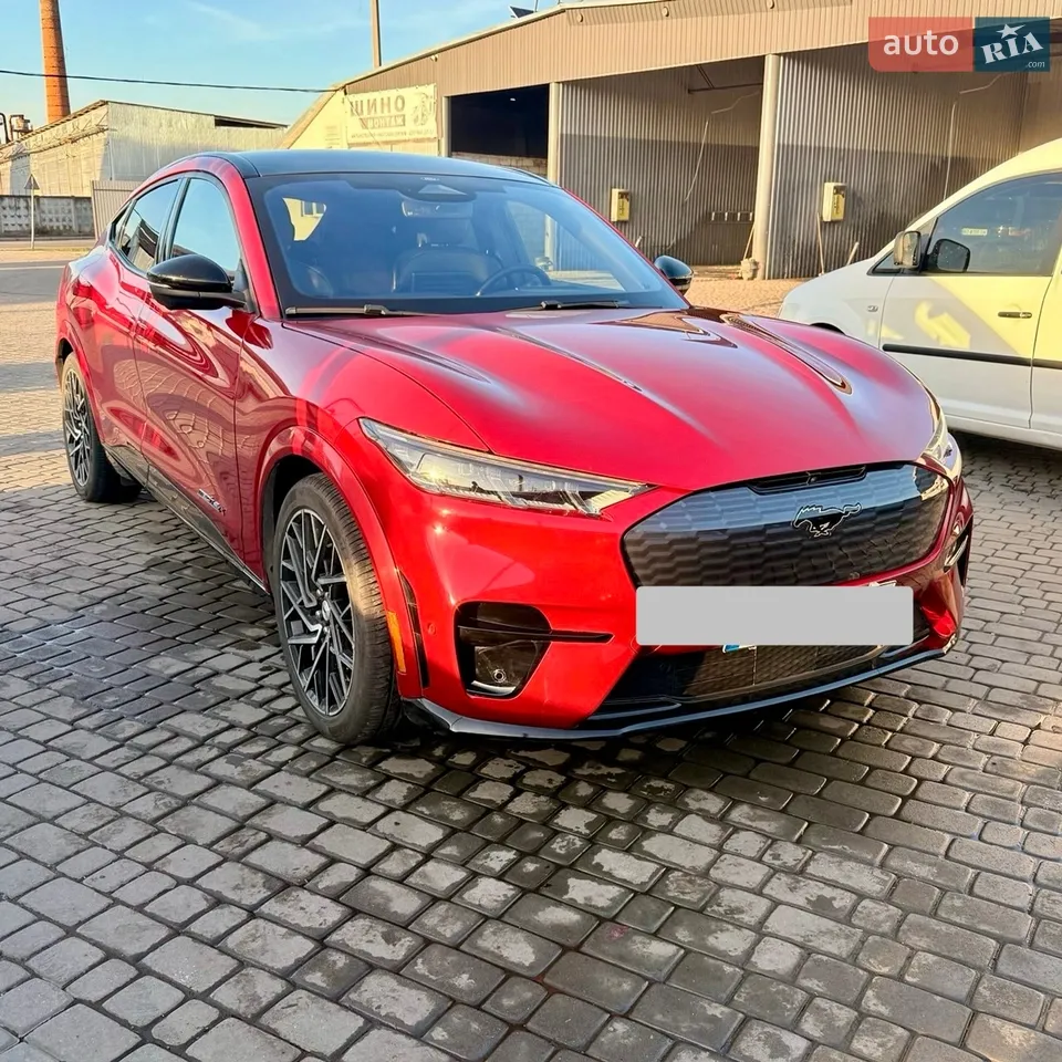 2023 Ford Mustang Mach-E - мініатюра 2