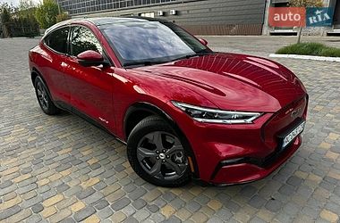Ford Mustang Mach-E  2021