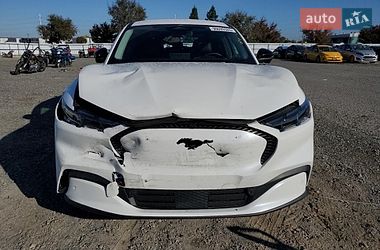 Ford Mustang Mach-E  2024