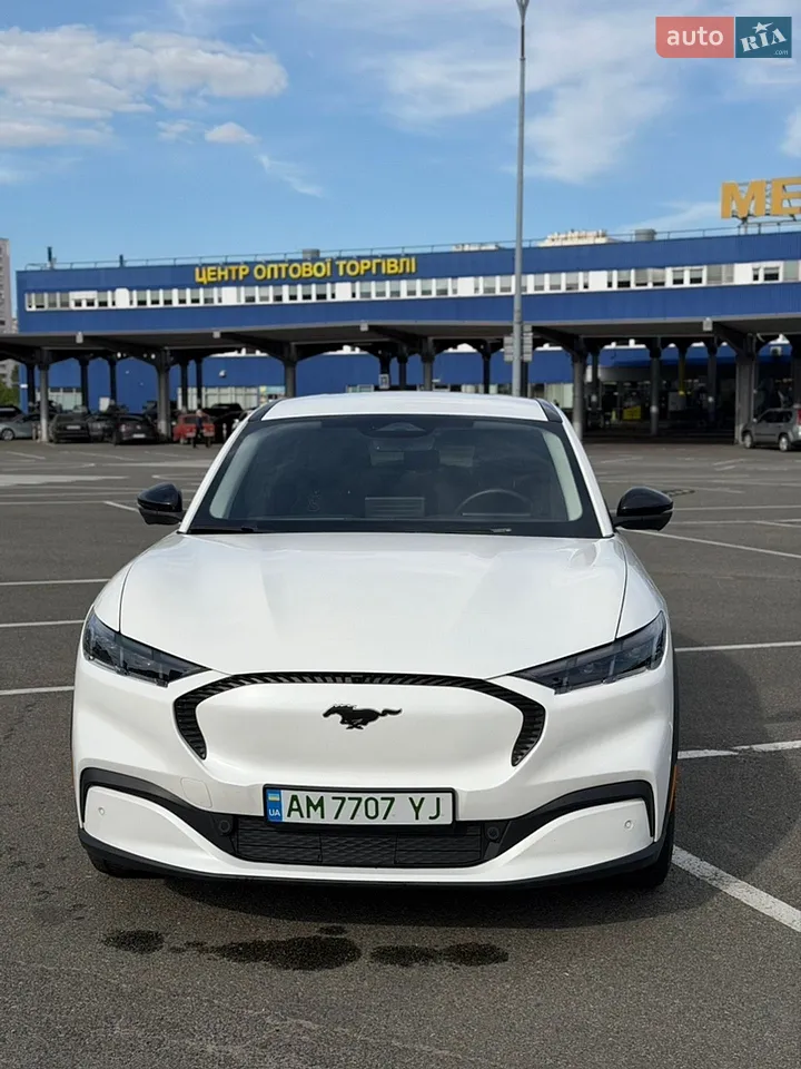 2024 Ford Mustang Mach-E - мініатюра 2