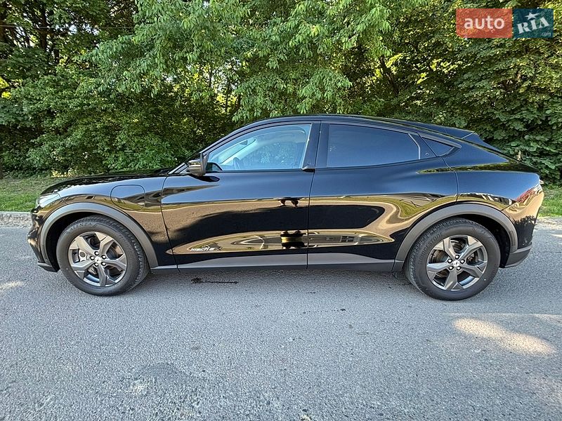 Внедорожник / Кроссовер Ford Mustang Mach-E 2022 в Львове