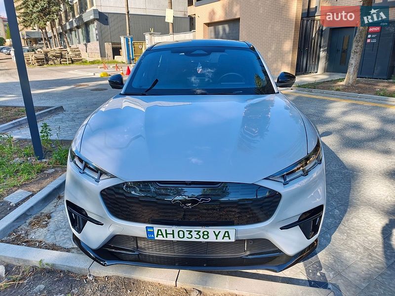 Позашляховик / Кросовер Ford Mustang Mach-E 2022 в Львові