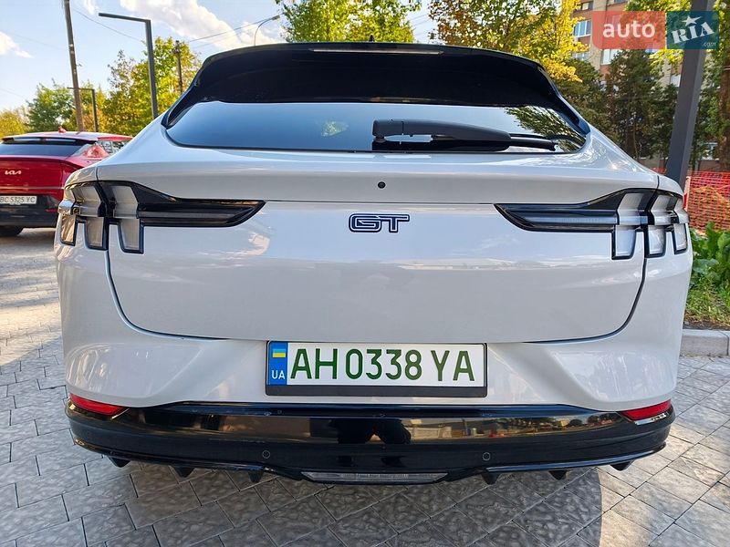 Позашляховик / Кросовер Ford Mustang Mach-E 2022 в Львові