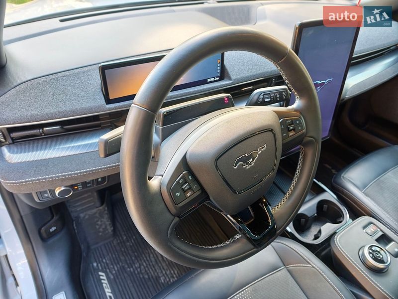 Позашляховик / Кросовер Ford Mustang Mach-E 2022 в Львові
