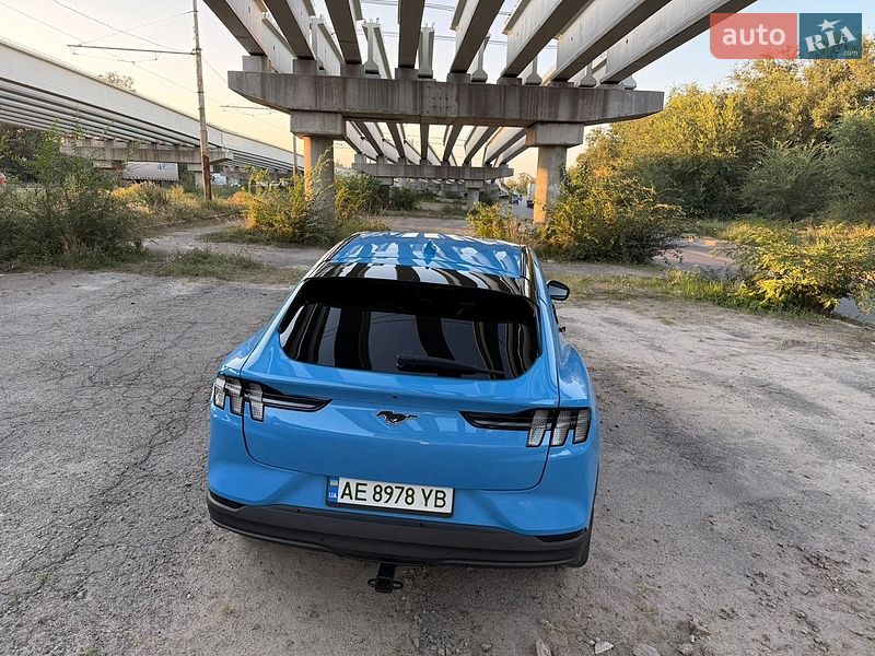 Позашляховик / Кросовер Ford Mustang Mach-E 2022 в Дніпрі