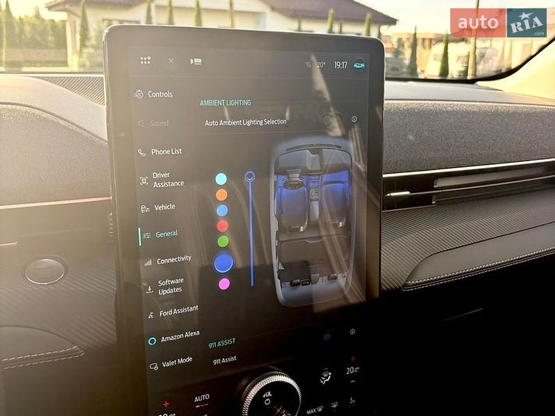 Внедорожник / Кроссовер Ford Mustang Mach-E 2024 в Львове