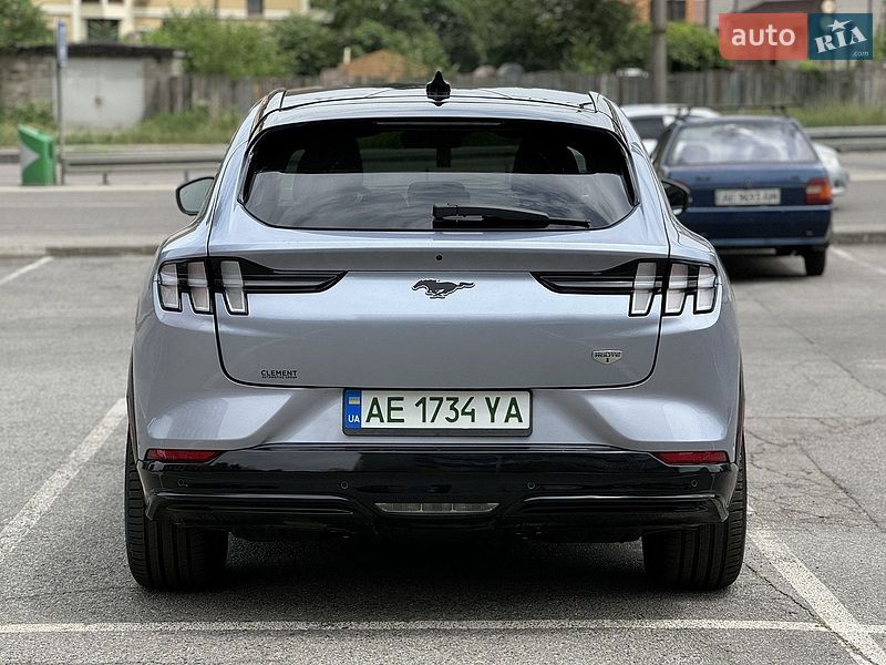 Позашляховик / Кросовер Ford Mustang Mach-E 2022 в Львові
