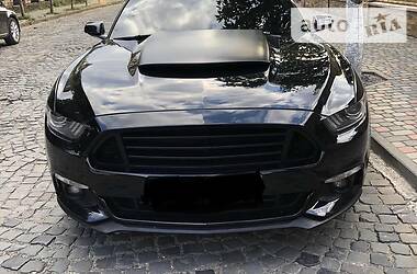 Ford Mustang Performance package 2015