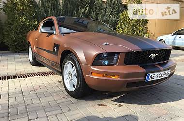 Ford Mustang  2007