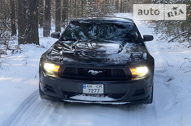 Ford Mustang  2011