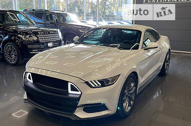 Ford Mustang  2015