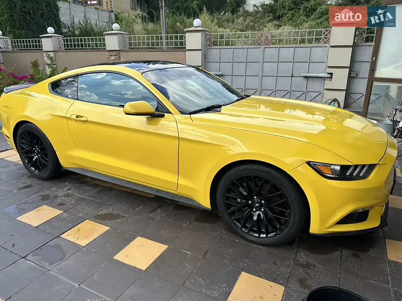 Ford Mustang