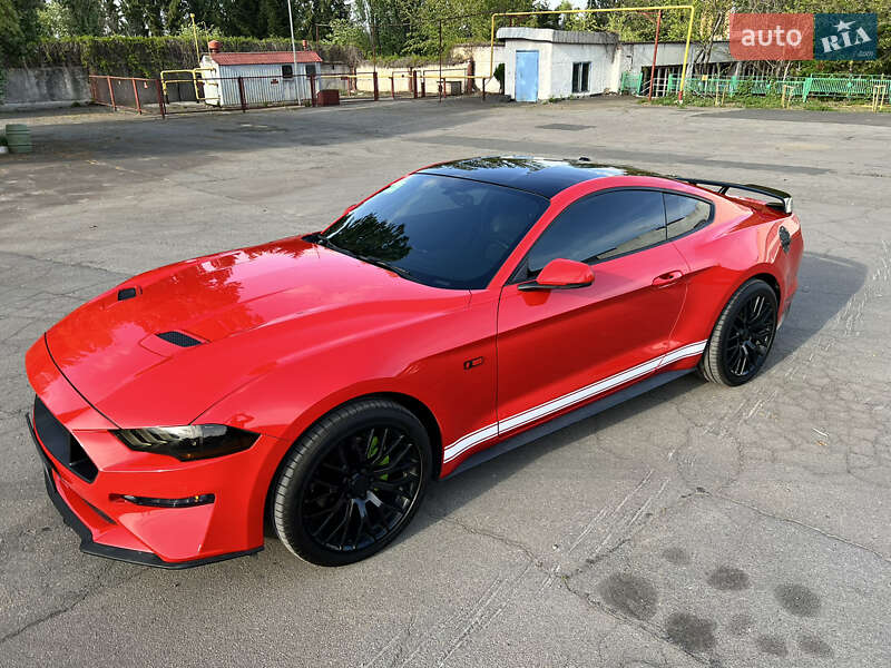 Купе Ford Mustang 2018 в Умані