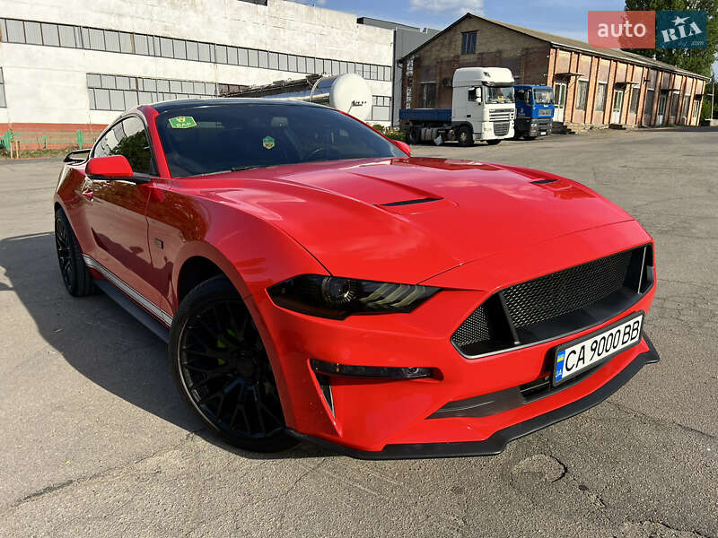 Купе Ford Mustang 2018 в Умані
