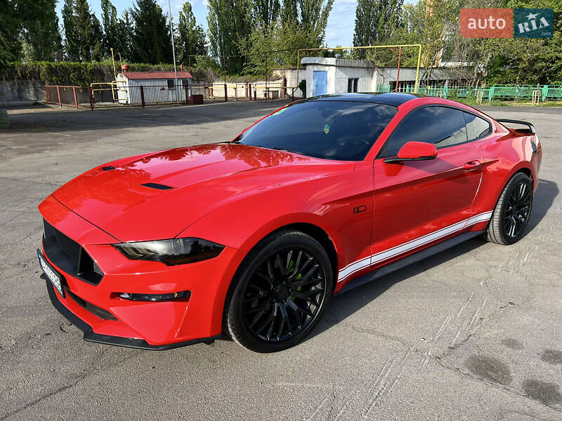 Купе Ford Mustang 2018 в Умані