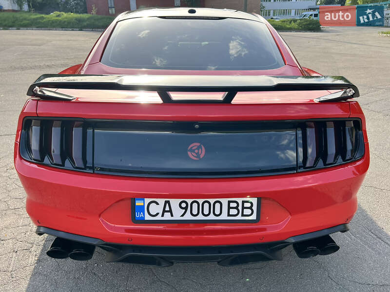 Купе Ford Mustang 2018 в Умані