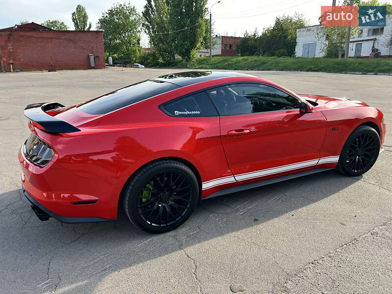 Купе Ford Mustang 2018 в Умані