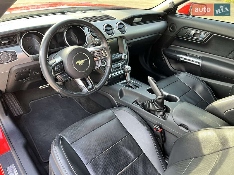 Купе Ford Mustang 2018 в Умані