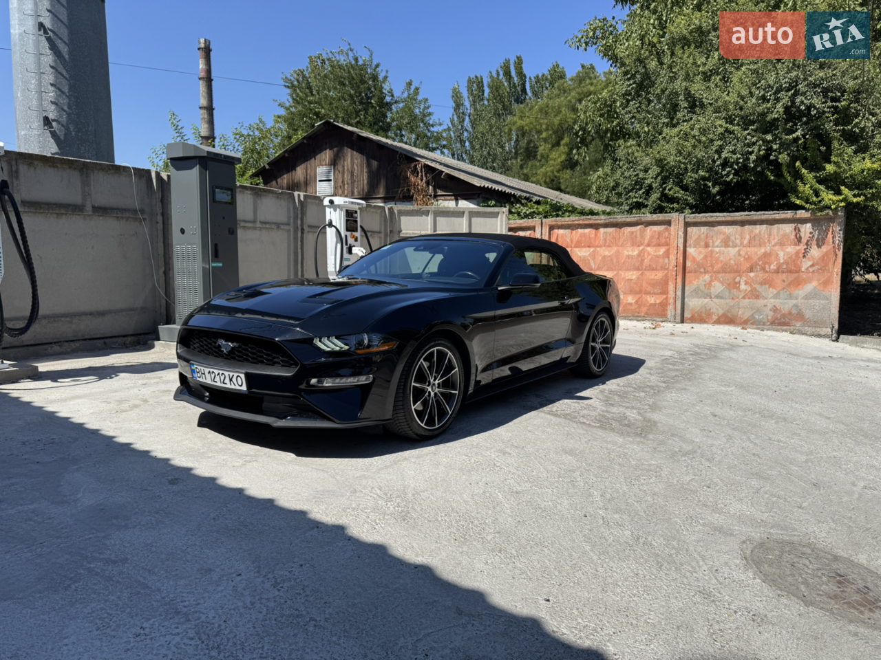 2019 Ford Mustang - мініатюра 2