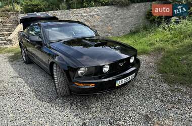 Ford Mustang  2008
