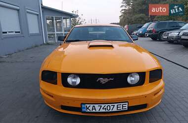 Ford Mustang  2008