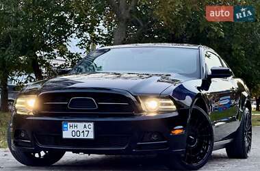 Ford Mustang  2013