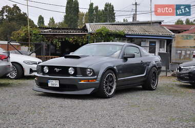 Ford Mustang 2006