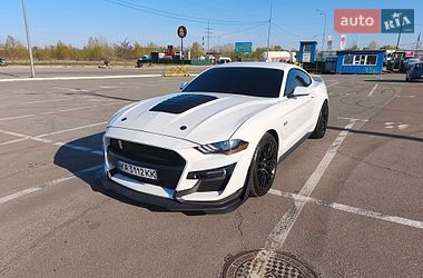 Ford Mustang  2020