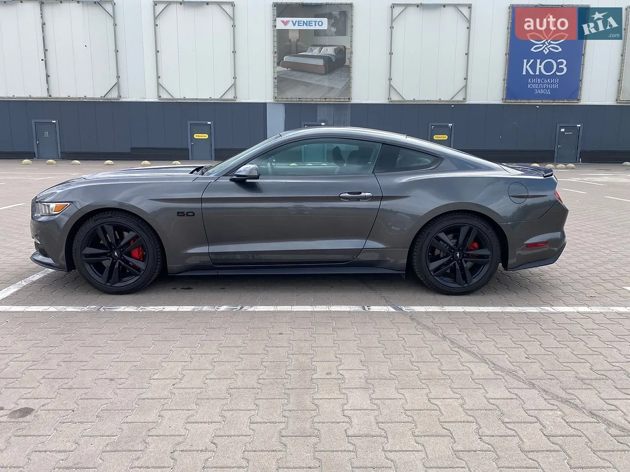 2017 Ford Mustang - мініатюра 3